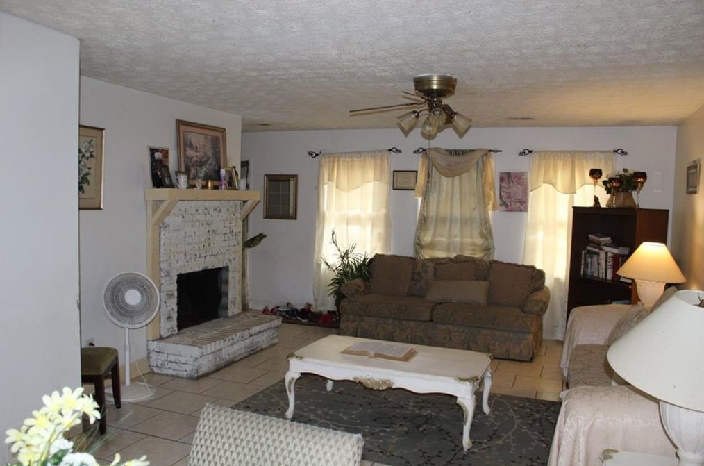 853 Cochise Trail Se, Conyers, GA 30094