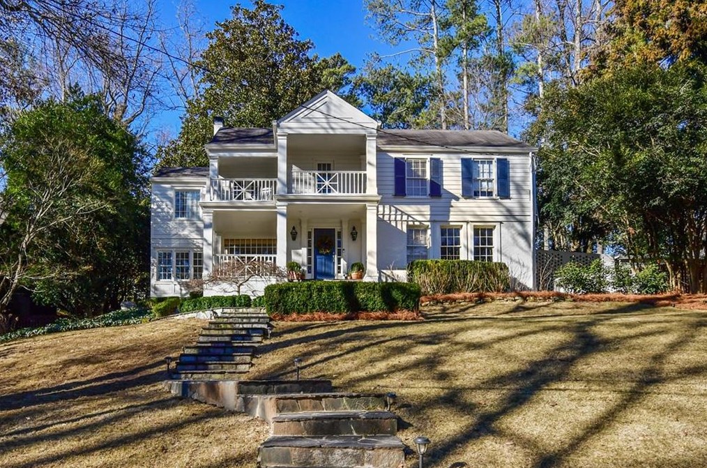1970 Walthall Dr, Atlanta, GA 30318-2656