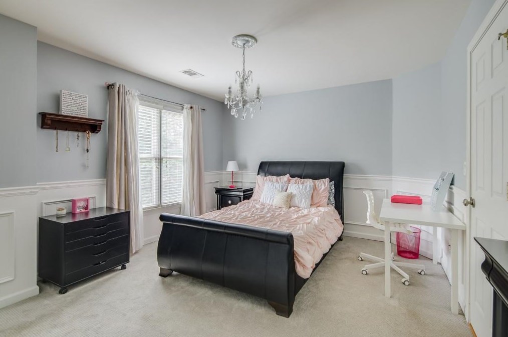 1205 Whitehall Pointe, Atlanta GA  30338-2654 exterior
