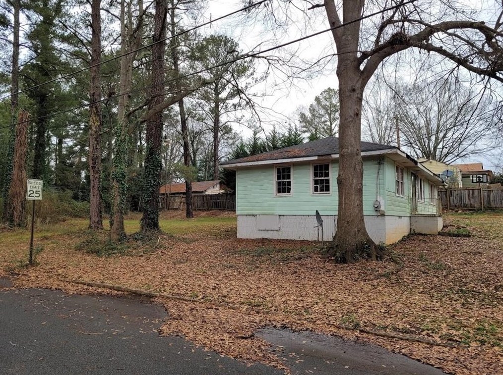 1363 Alverado Way, Decatur GA  30032-2910 exterior