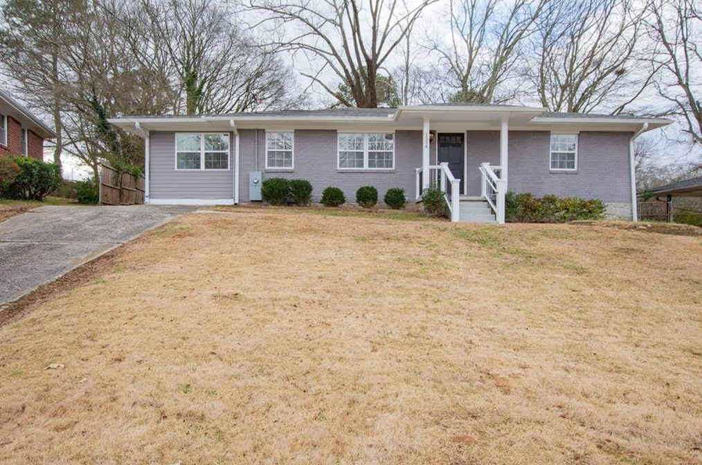 1554 Woodland Cir, Atlanta GA  30344-2739 exterior
