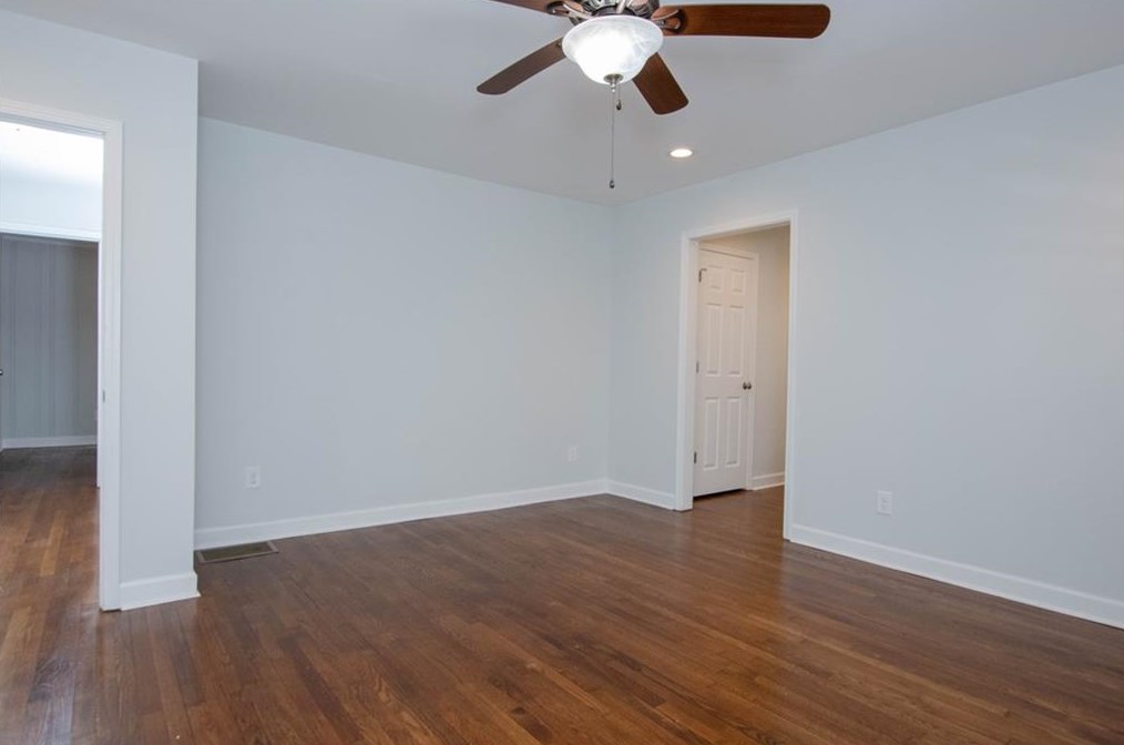 1554 Woodland Cir, Atlanta GA  30344-2739 exterior