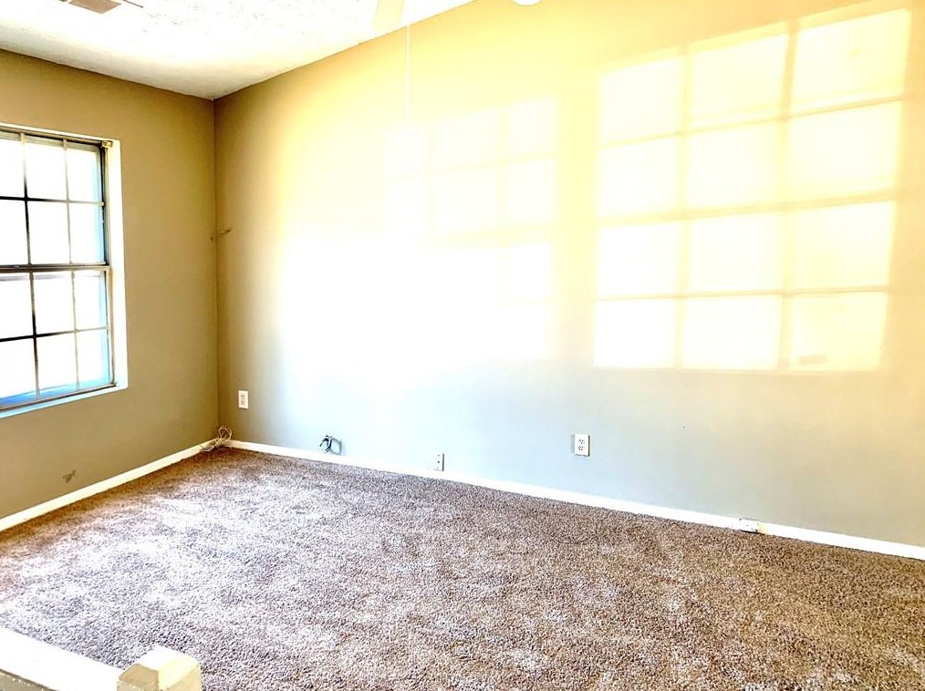 4651 Garden Hills Dr, Stone Mountain, GA 30083-4586