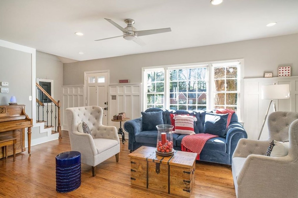 1130 Walker Dr, Decatur, GA 30030-4762