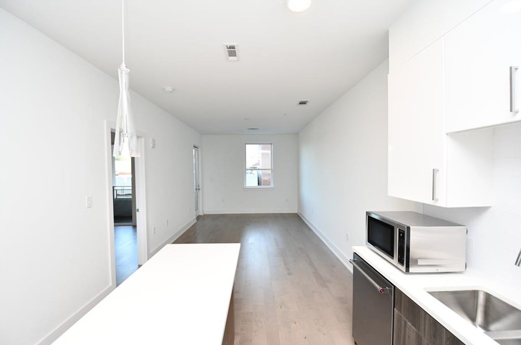 775 Juniper St Ne #225, Atlanta, GA 30308