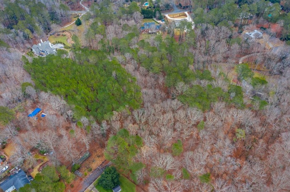 1 Skyridge Trl, Atlanta, GA 30350-4517