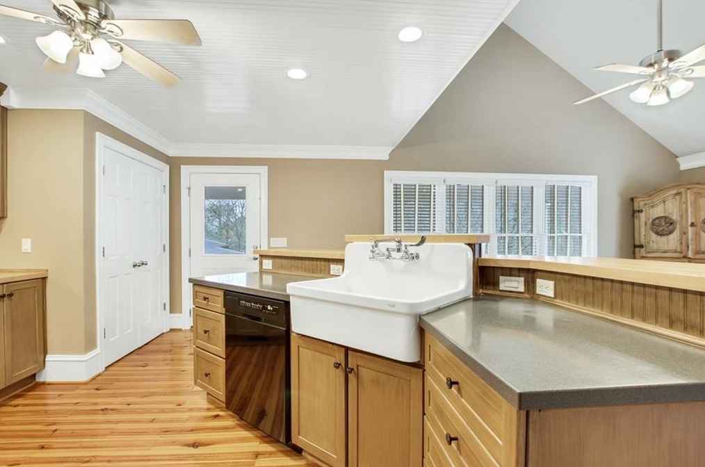 13760 Brittle Rd, Alpharetta GA 30004-3505 exterior