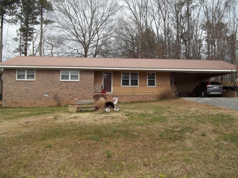 250 Blackwood Ct, Calhoun, GA 30701-3950