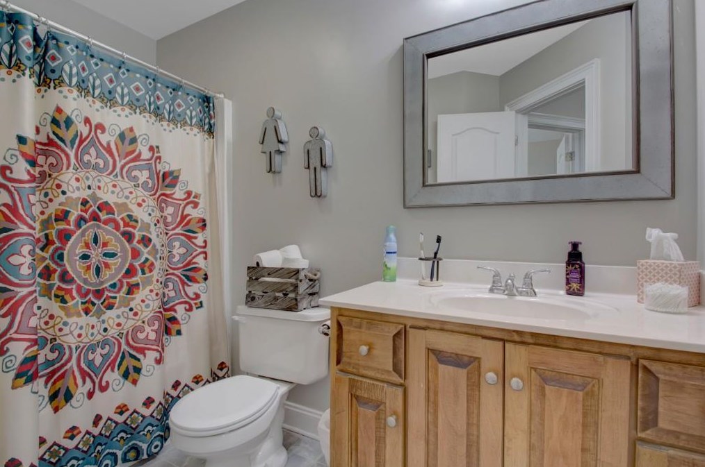 203 Brianna Blvd, Calhoun GA 30701-5009 exterior