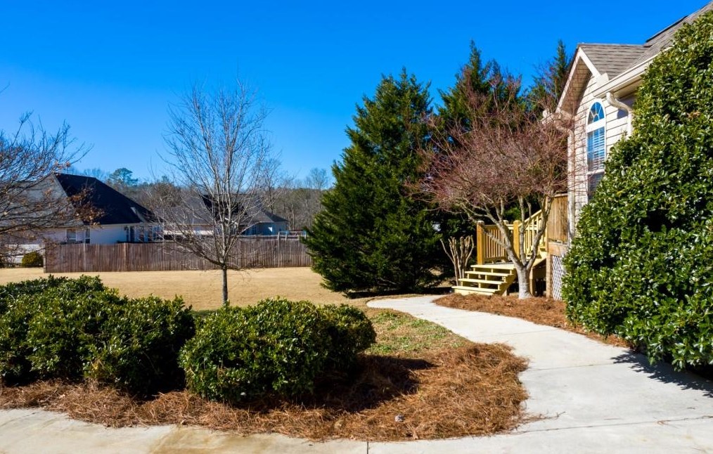 203 Brianna Blvd, Calhoun GA 30701-5009 exterior