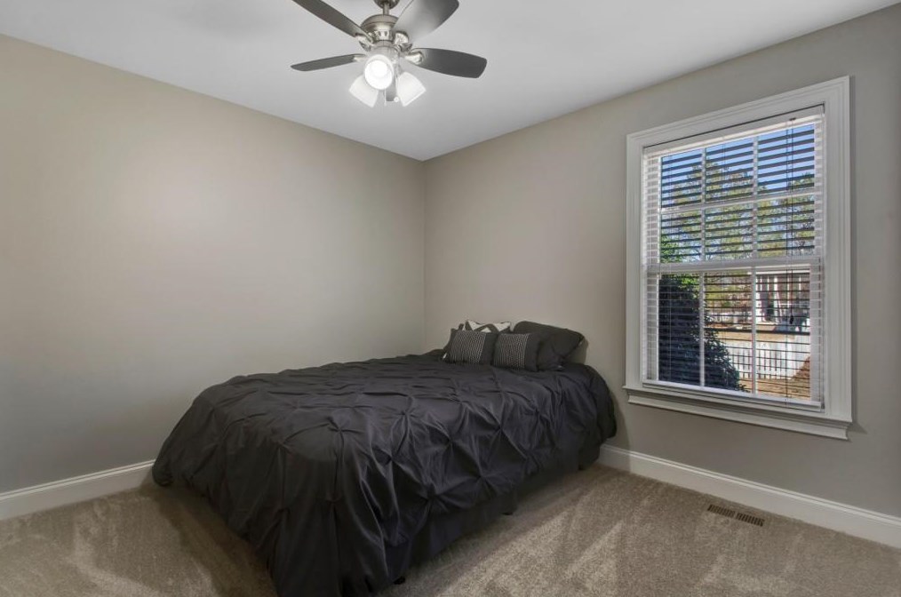 203 Brianna Blvd, Calhoun GA 30701-5009 exterior