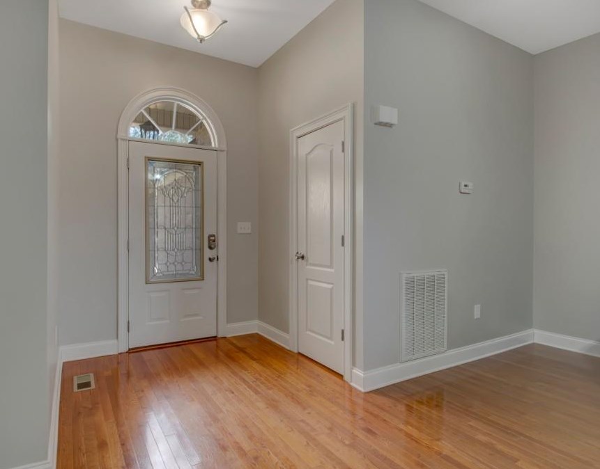 203 Brianna Blvd, Calhoun, GA 30701-5009