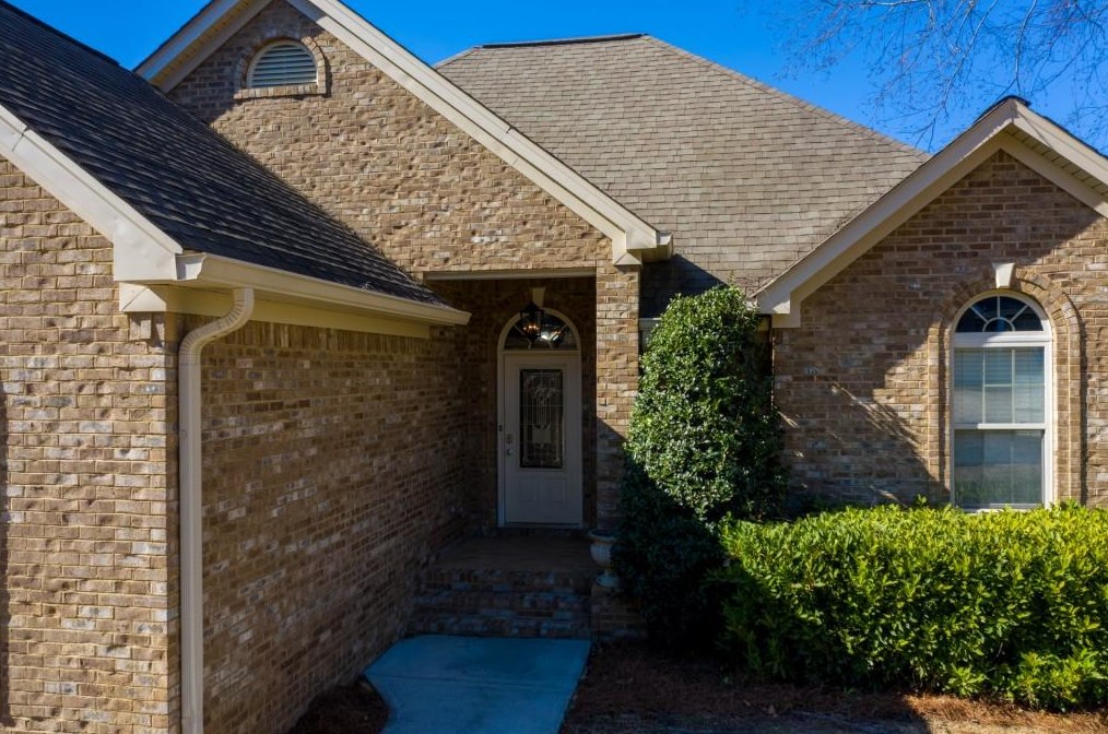 203 Brianna Blvd, Calhoun GA 30701-5009 exterior