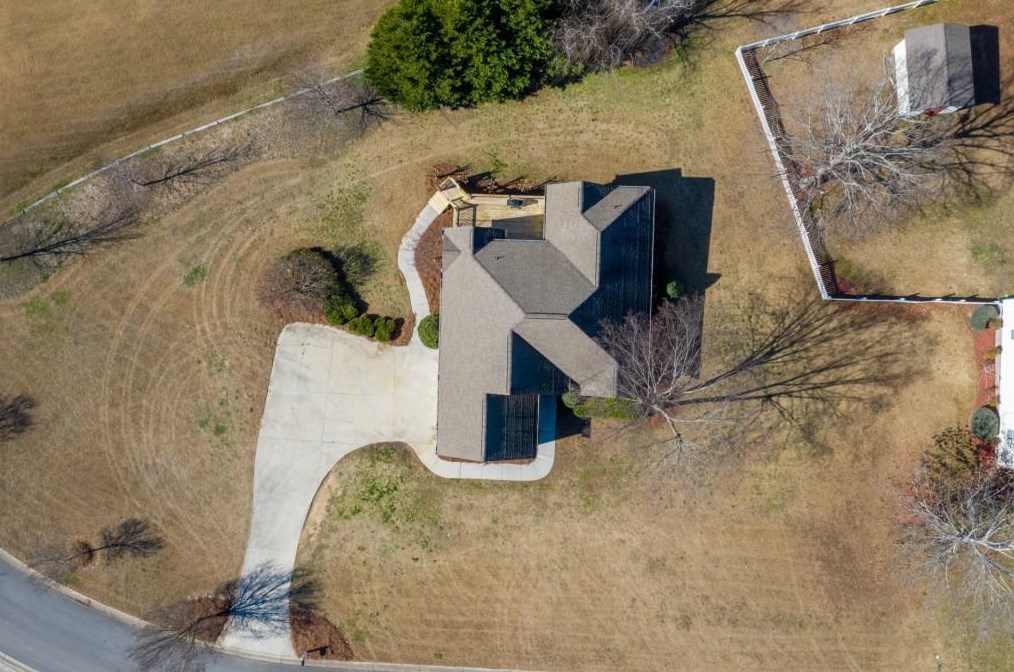 203 Brianna Blvd, Calhoun GA 30701-5009 exterior