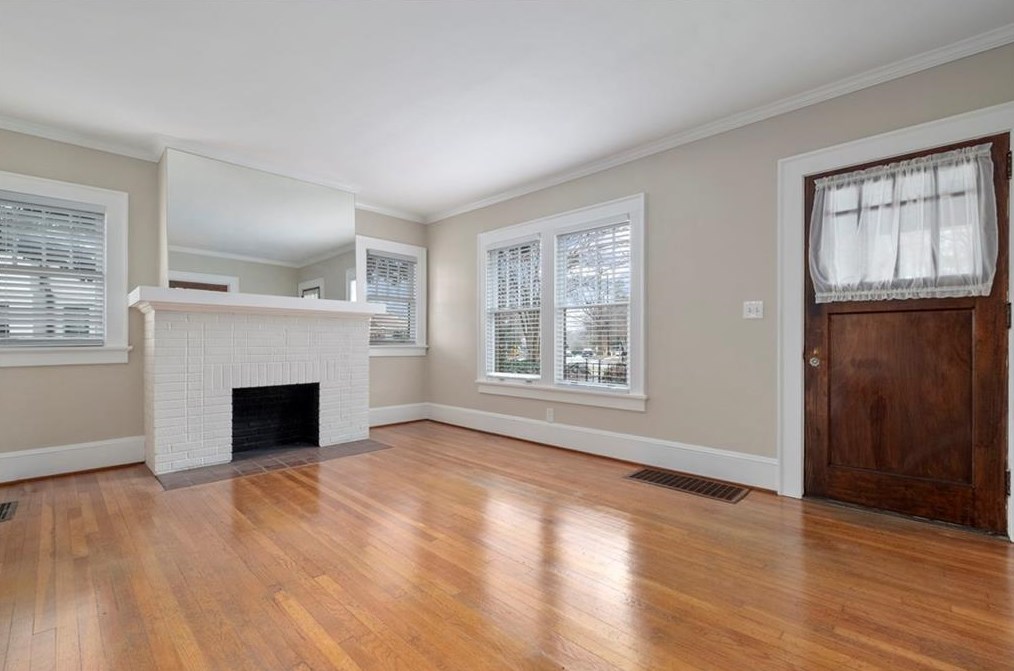 91 Peachtree Hills Ave, Atlanta, GA 30305-4301