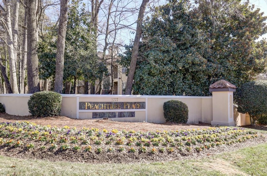 3777 Peachtree Rd, Atlanta GA  30319-5248 exterior