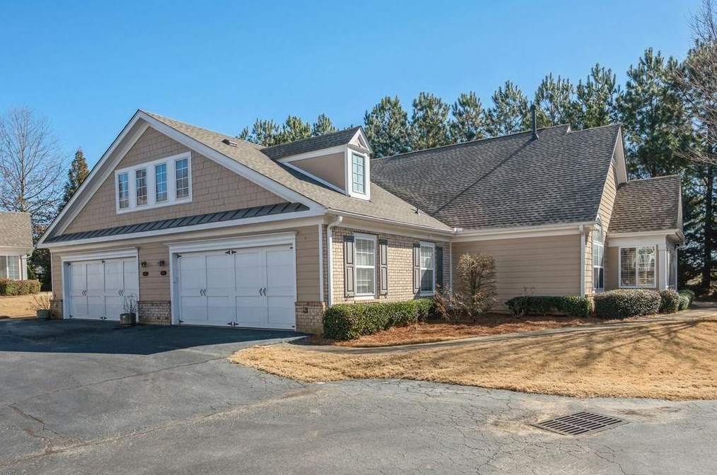 6121 Malloway Ct, Cumming, GA 30041-6179