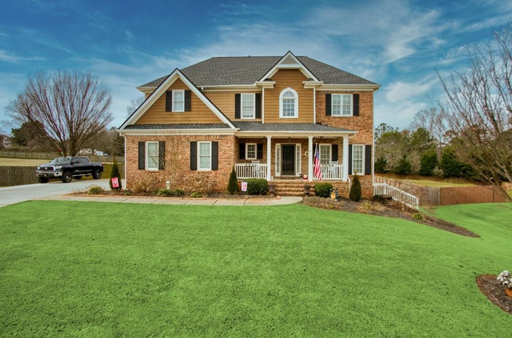 1230 Treemont Trce, Winder, GA 30680-2880