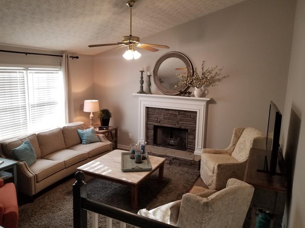 99 Kathy Ct, Douglasville, GA 30134-5062