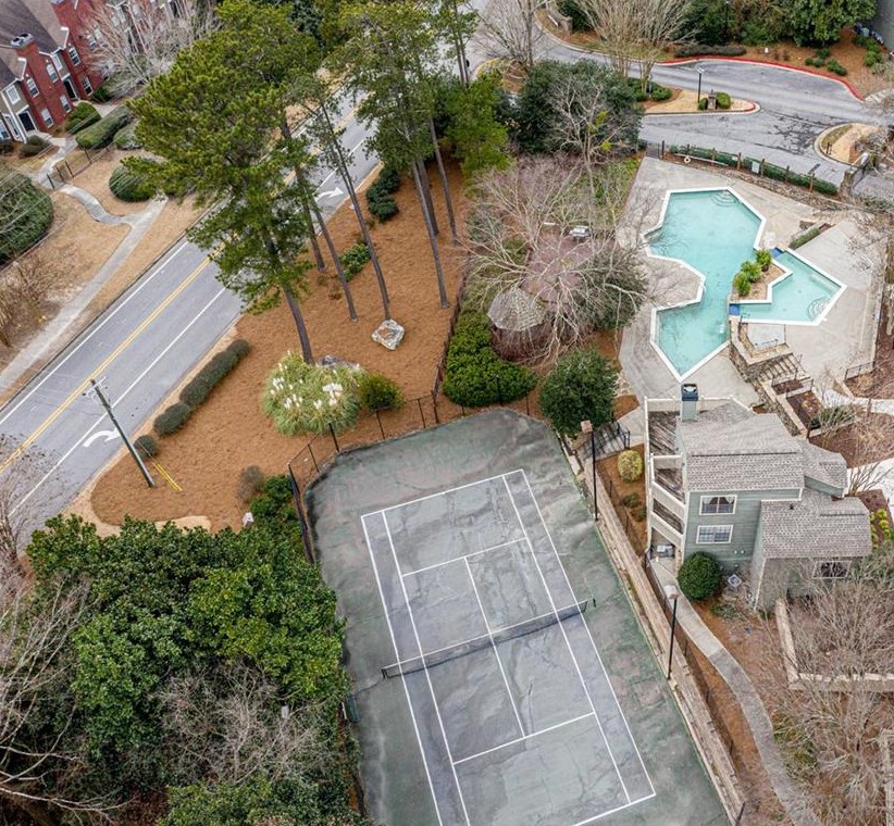 4672 Vinings Central Run, Atlanta GA  exterior