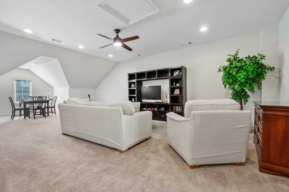 604 Nottaway Ln, Alpharetta GA 30009-2214 exterior