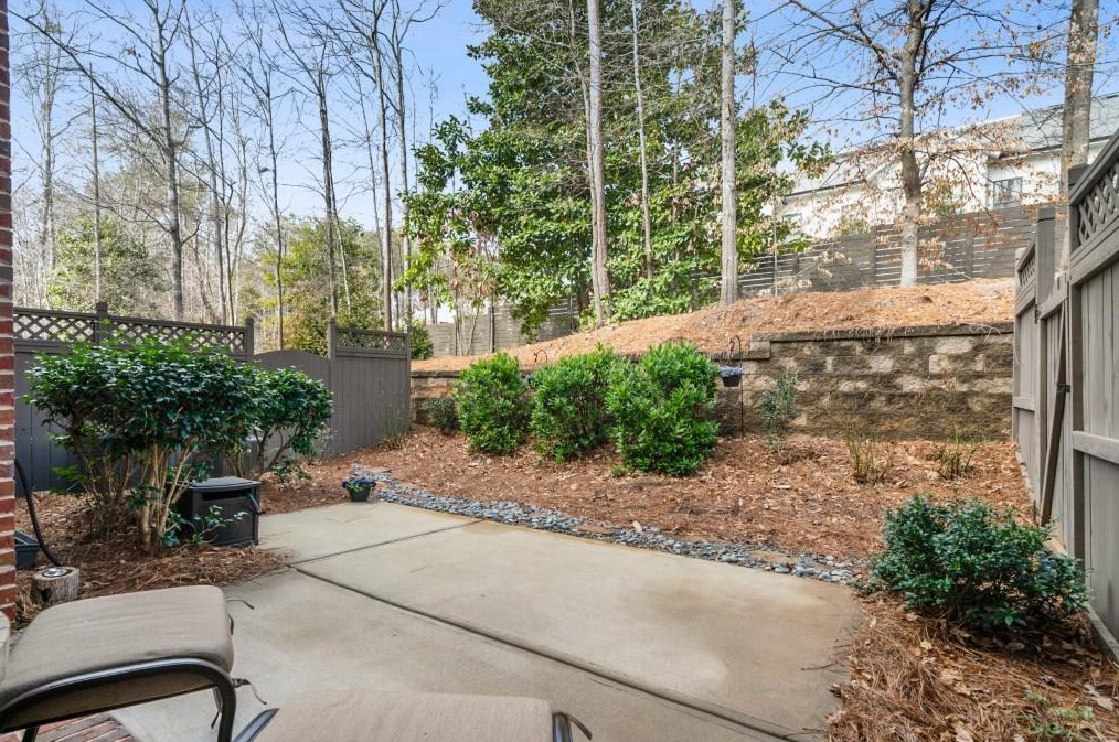 604 Nottaway Ln, Alpharetta GA 30009-2214 exterior