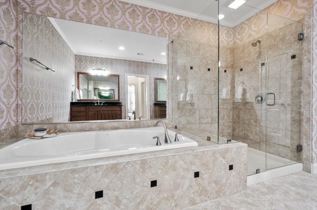 604 Nottaway Ln, Alpharetta GA 30009-2214 exterior