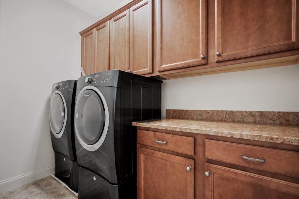 604 Nottaway Ln, Alpharetta GA 30009-2214 exterior