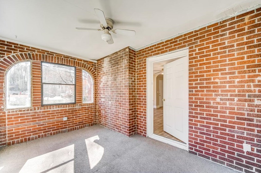 230 Memorial Dr, Dallas GA 30132-4312 exterior