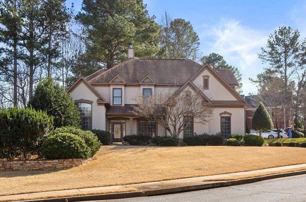 165 Park Creek Dr, Alpharetta, GA 30005-3775