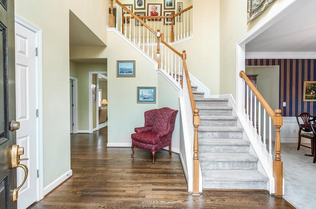 1610 Reindeer Rdg, Alpharetta, GA 30005-3662