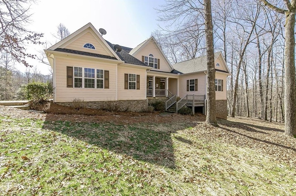6159 Grants Ford Dr, Gainesville, GA 30506-6928