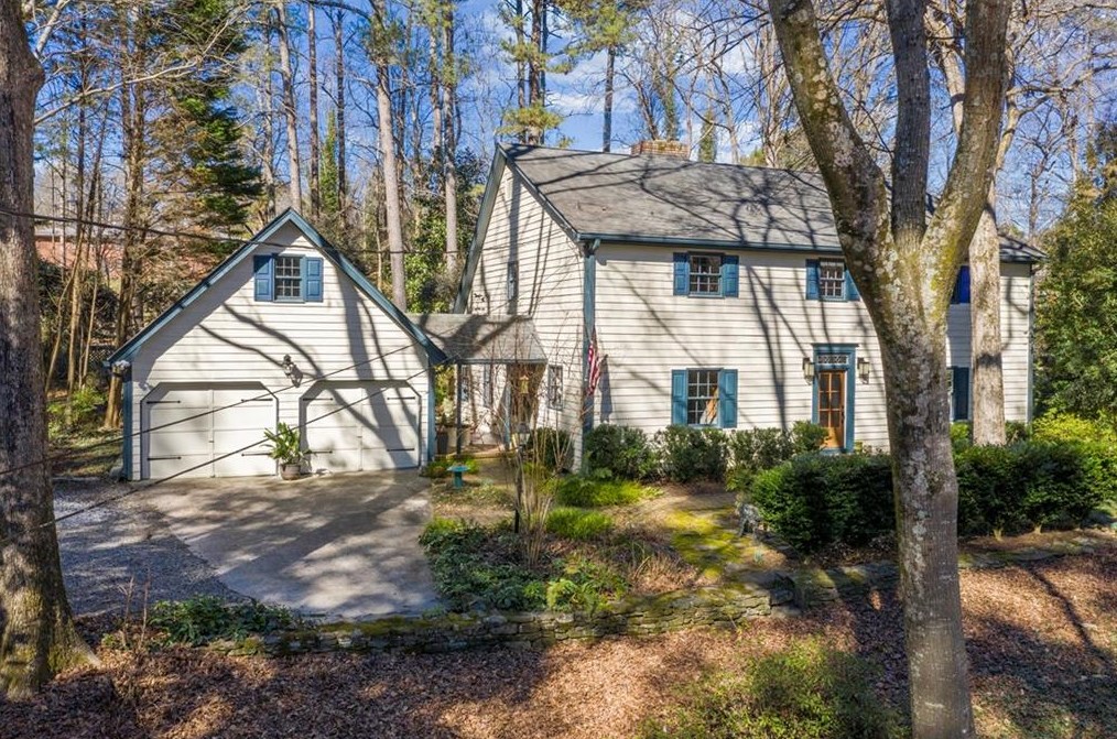 3935 Peace Valley Dr, Atlanta, GA 30349-1509