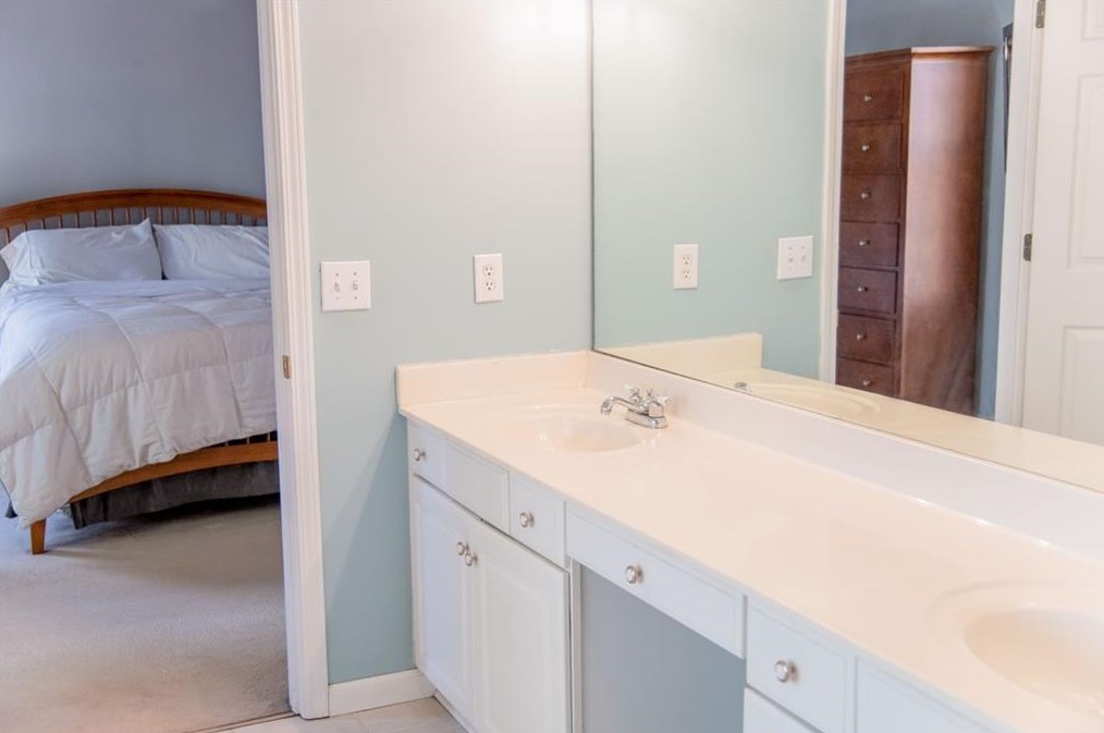 13375 Avensong Ives Way, Alpharetta GA 30004-4999 exterior