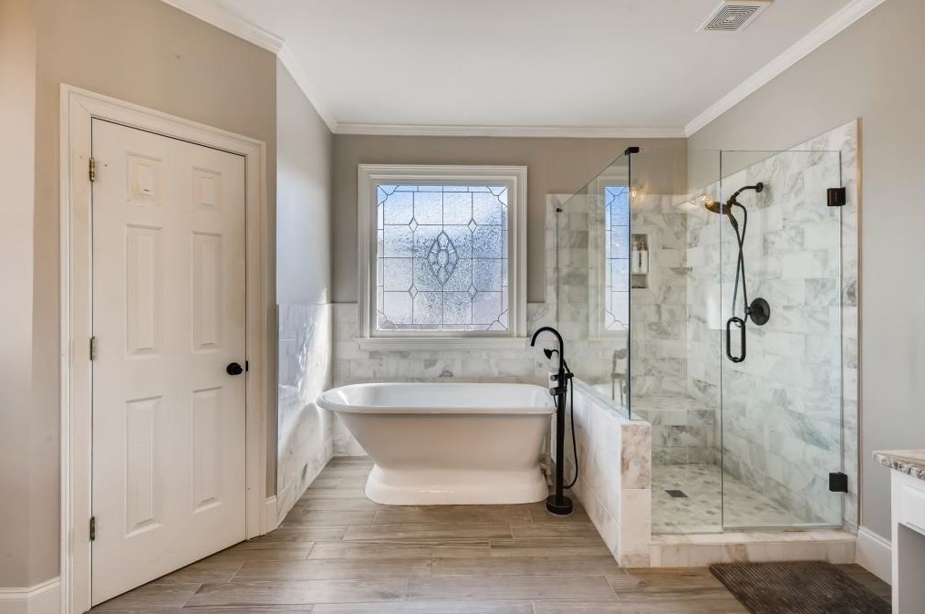 565 Guildhall Pl, Alpharetta GA 30022-8535 exterior