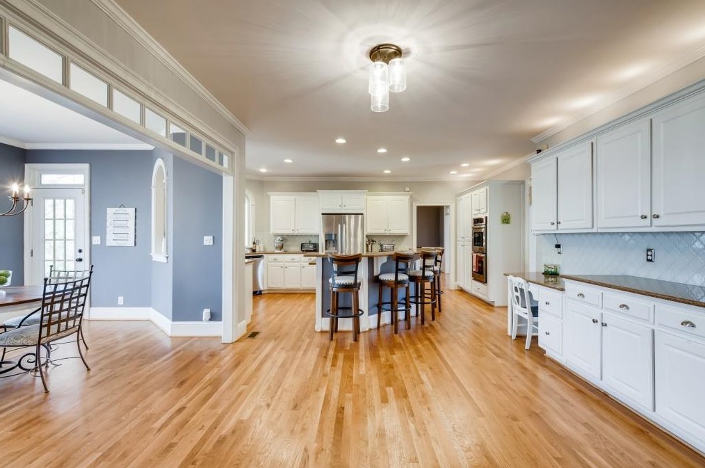 565 Guildhall Pl, Alpharetta GA 30022-8535 exterior