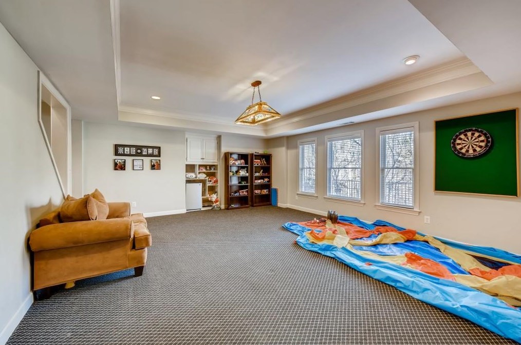 565 Guildhall Pl, Alpharetta GA 30022-8535 exterior