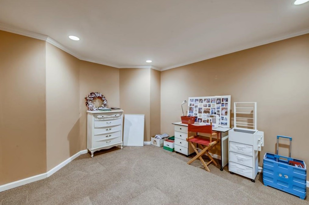 565 Guildhall Pl, Alpharetta GA 30022-8535 exterior