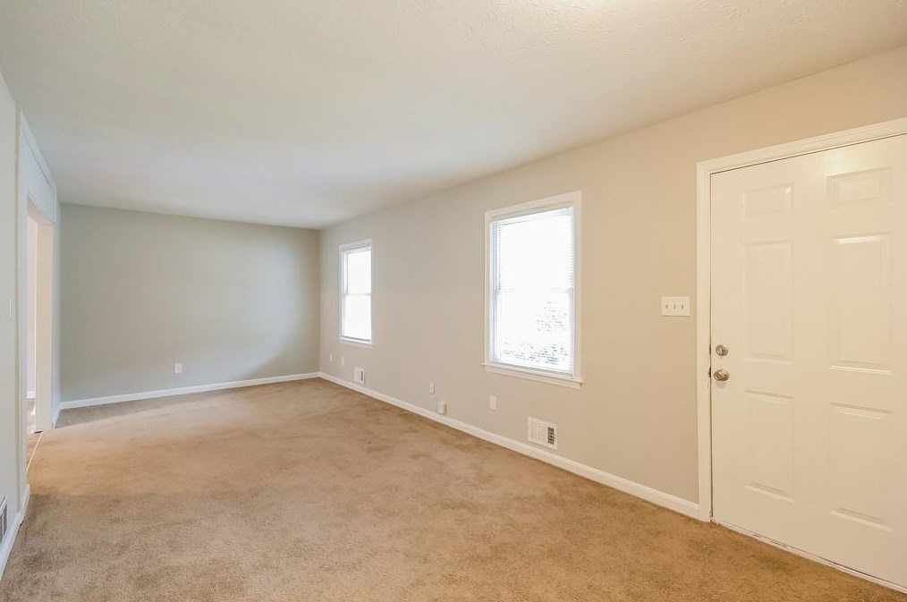 344 Tarragon Way Sw, Atlanta, GA 30331