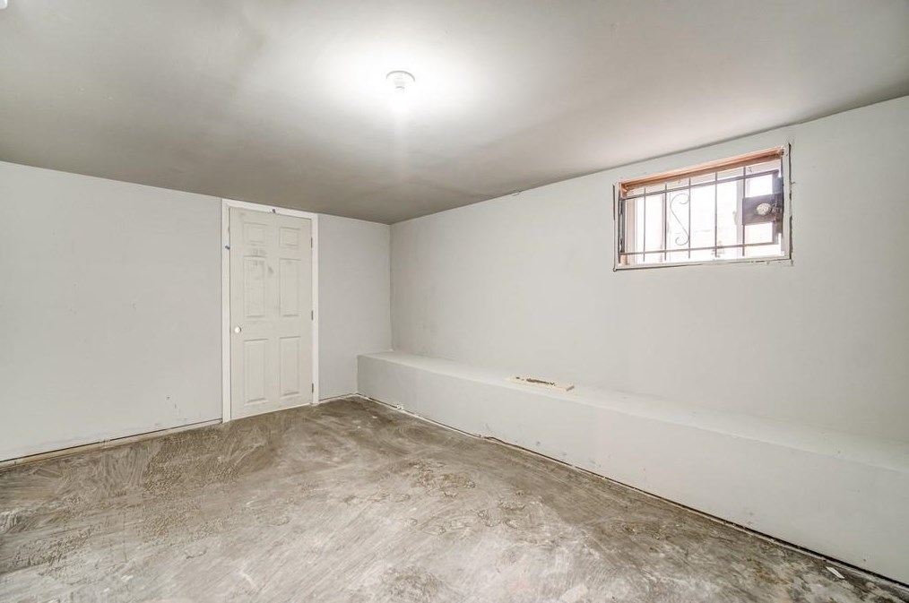 1957 Capri Dr, Decatur GA  30032-5209 exterior