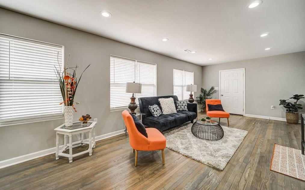 1957 Capri Dr, Decatur GA  30032-5209 exterior