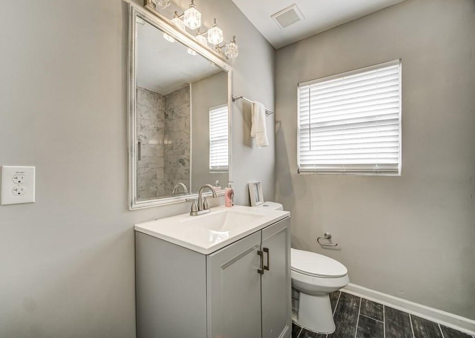 1957 Capri Dr, Decatur GA  30032-5209 exterior