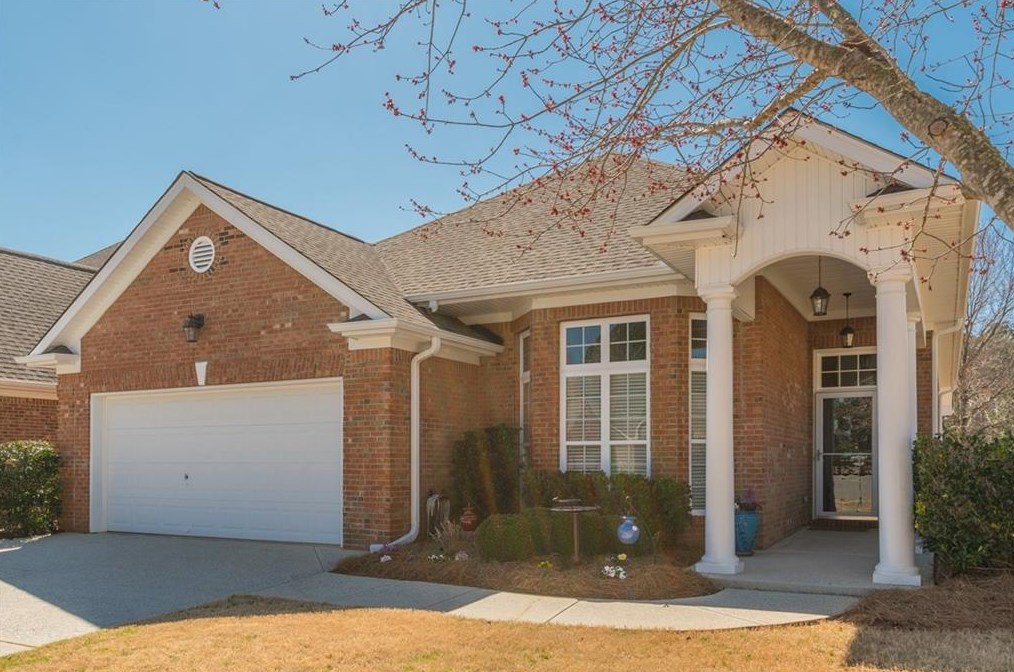 644 Valley Glen Dr, Dacula, GA 30019-7905