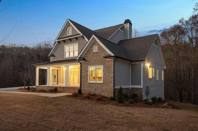 134 Sharp Mountain Crk, Ball Ground, GA 30107