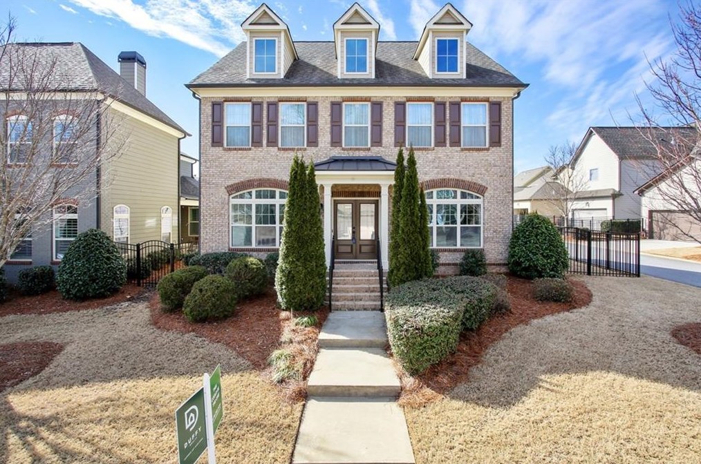 7185 Winthrop Rd, Alpharetta, GA 30005-3052