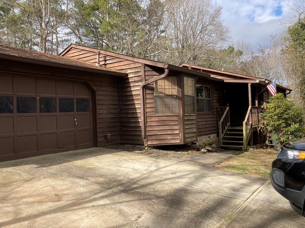 955 Stone Mill Run, Lawrenceville, GA 30046-5567