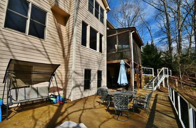 6011 Wellington Ave, Gainesville GA 30506-3477 exterior