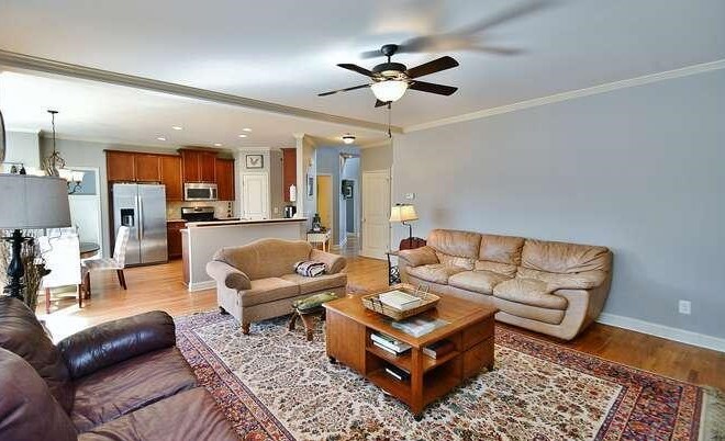 6011 Wellington Ave, Gainesville GA 30506-3477 exterior