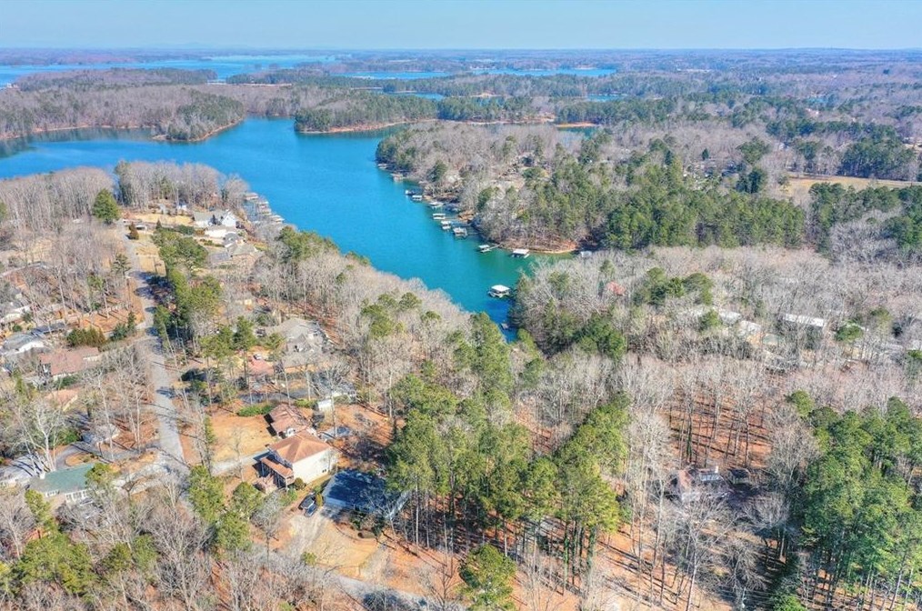 6069 Lake Lanier Heights Rd, Buford, GA 30518