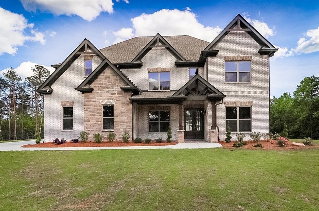 1375 Azalea Dr, Lawrenceville, GA 30043-3821